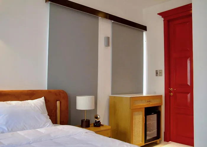 Leiden Homestay&Cafe\'
